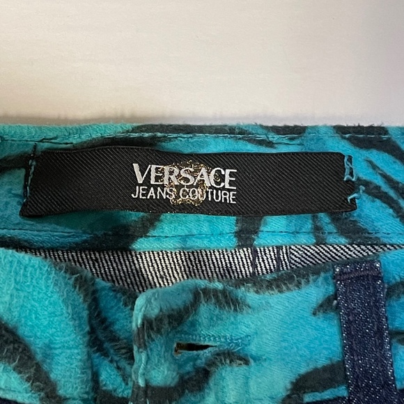 Versace Jeans Couture Blue Zebra Trim with Embroidered Flower Detail - Picture 4 of 7